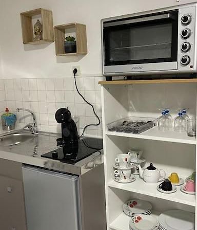 Joli Studio Dans Le Village Σαιντ-Μαρί-ντε-λα-Μερ Εξωτερικό φωτογραφία