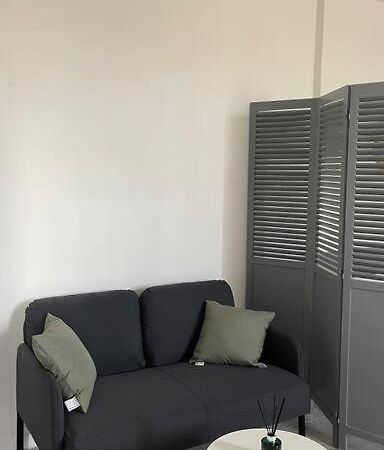 Joli Studio Dans Le Village Σαιντ-Μαρί-ντε-λα-Μερ Εξωτερικό φωτογραφία