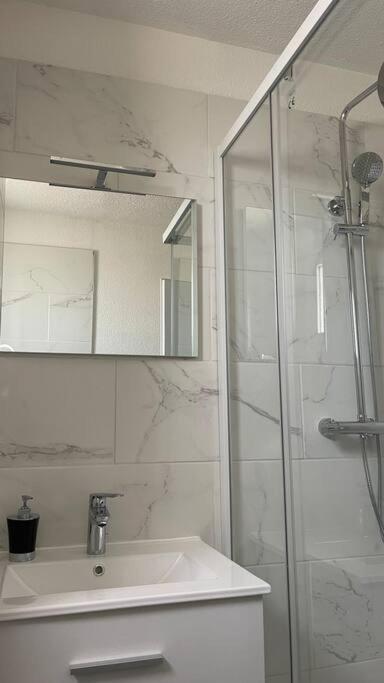 Joli Studio Dans Le Village Σαιντ-Μαρί-ντε-λα-Μερ Εξωτερικό φωτογραφία