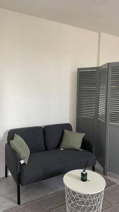 Joli Studio Dans Le Village Σαιντ-Μαρί-ντε-λα-Μερ Εξωτερικό φωτογραφία